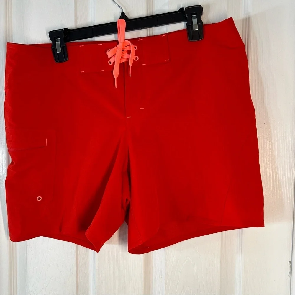 Athleta Women's‎ Red Shorts Size 12 - Picture 2 of 7